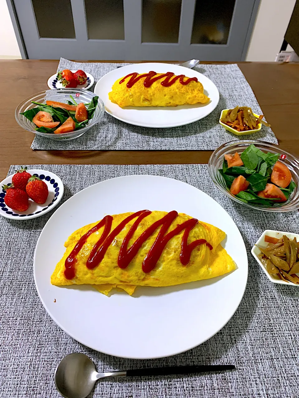 オムライス定食|appiさん