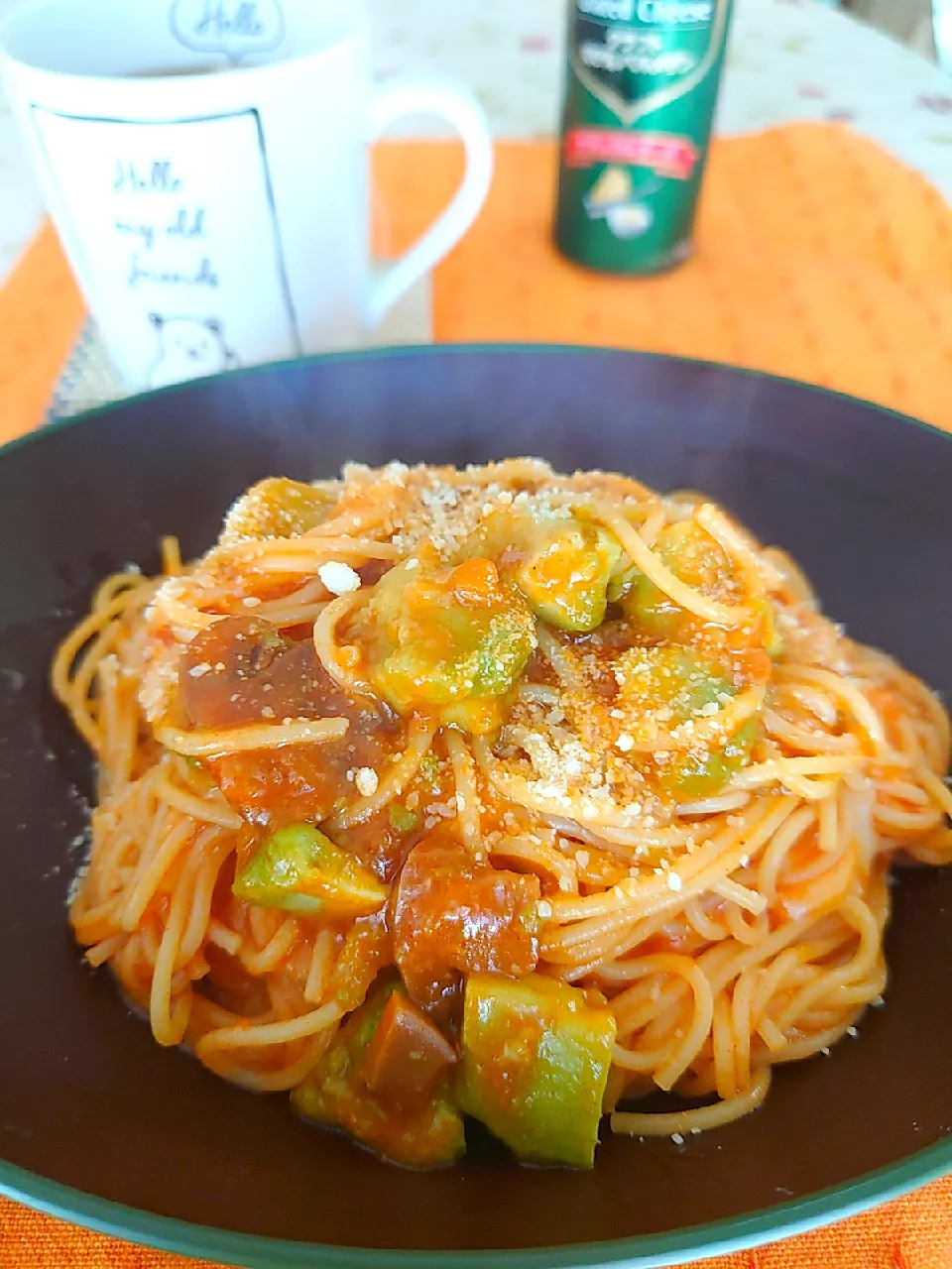 お昼はパスタ🍝
アボカドとたっぷりチーズ|🍒ふみりん🍒さん