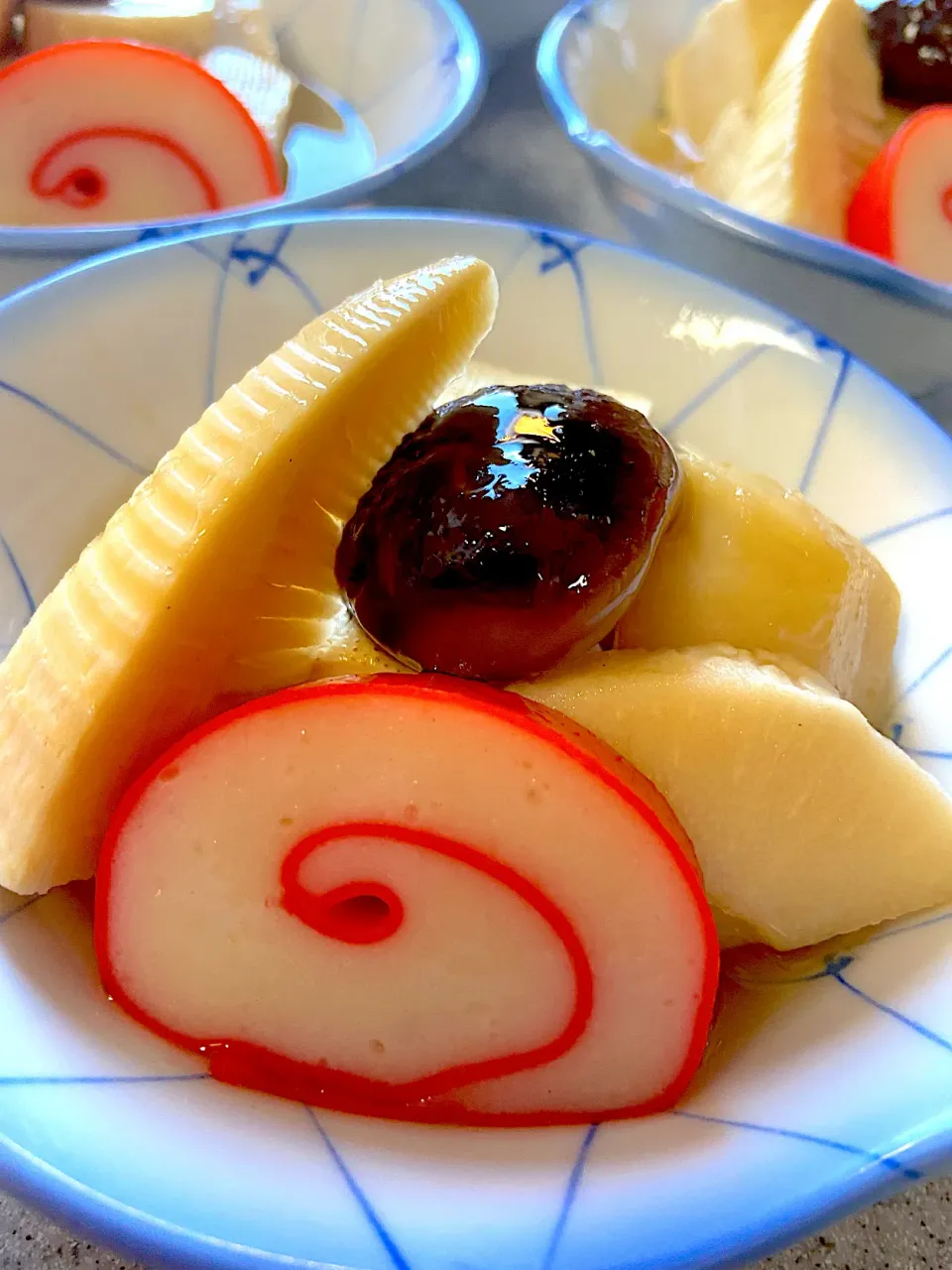 煮しめ✨焼き豆腐、里芋、たけのこ、椎茸、赤巻き✨|てんてんさん