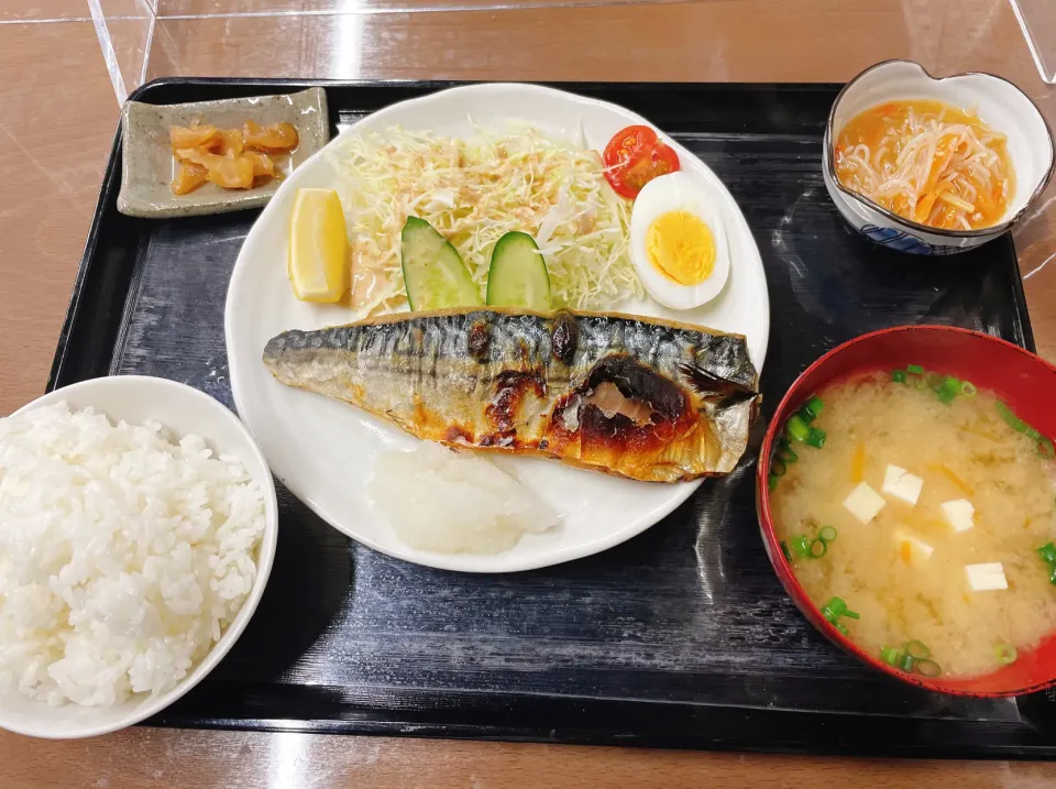 鯖の塩焼き定食|コージ💫さん