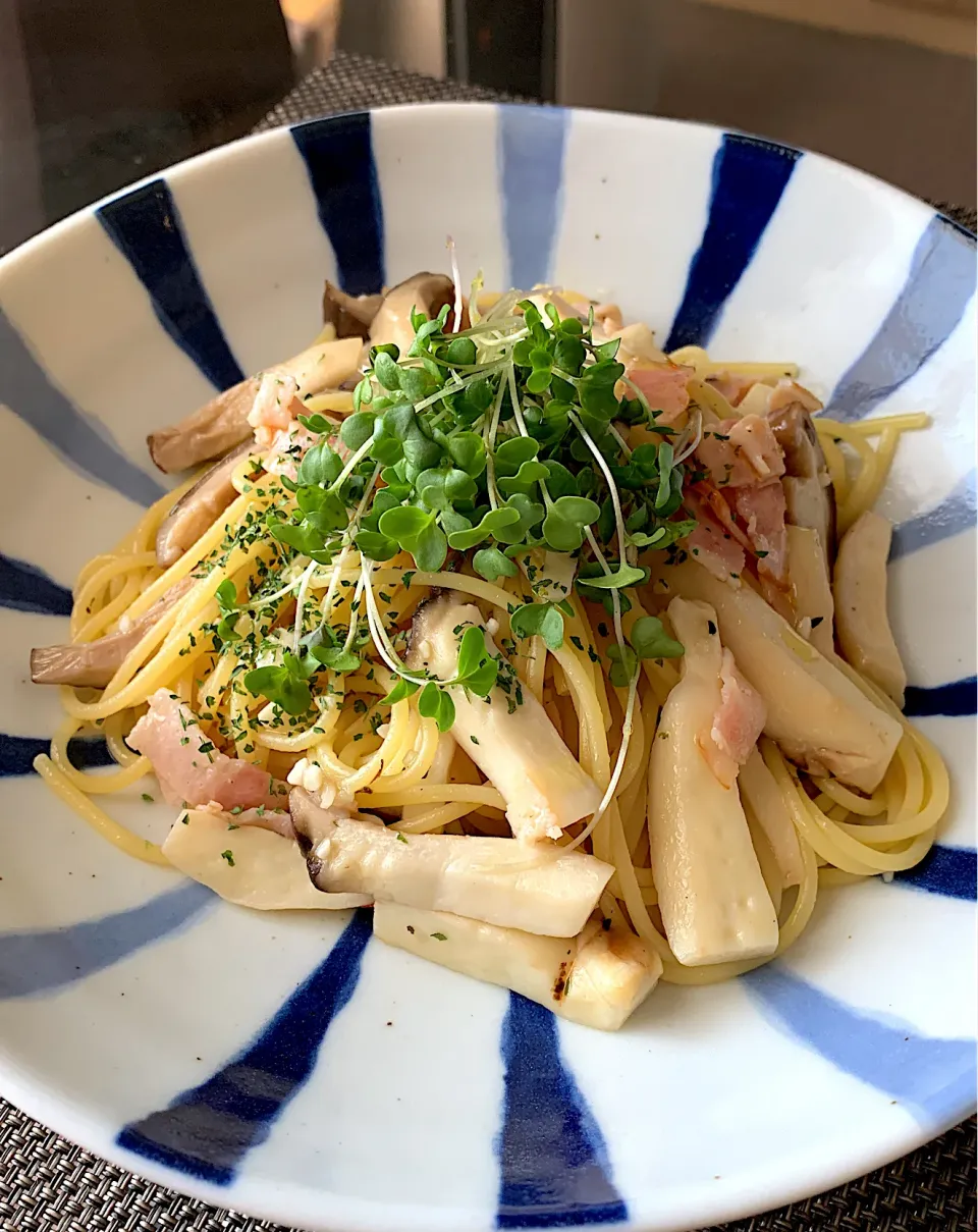 キノコのパスタ🍄|ともえ☆さん