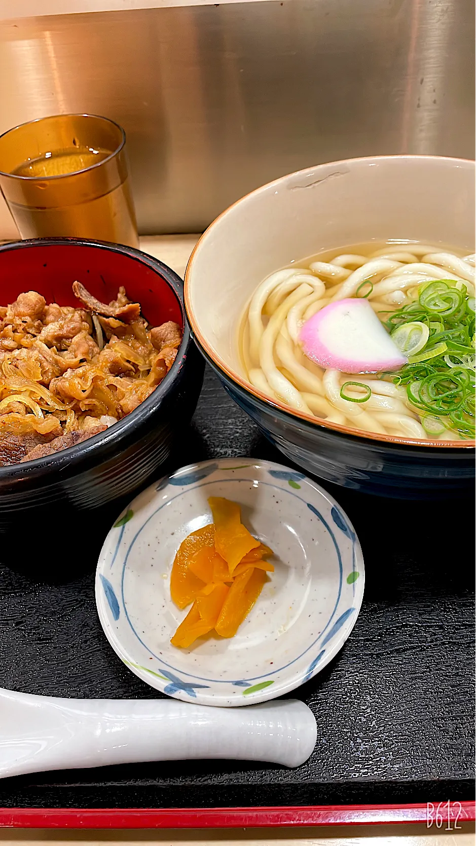 Snapdishの料理写真:牛丼&素うどんセット|satoring♡さん