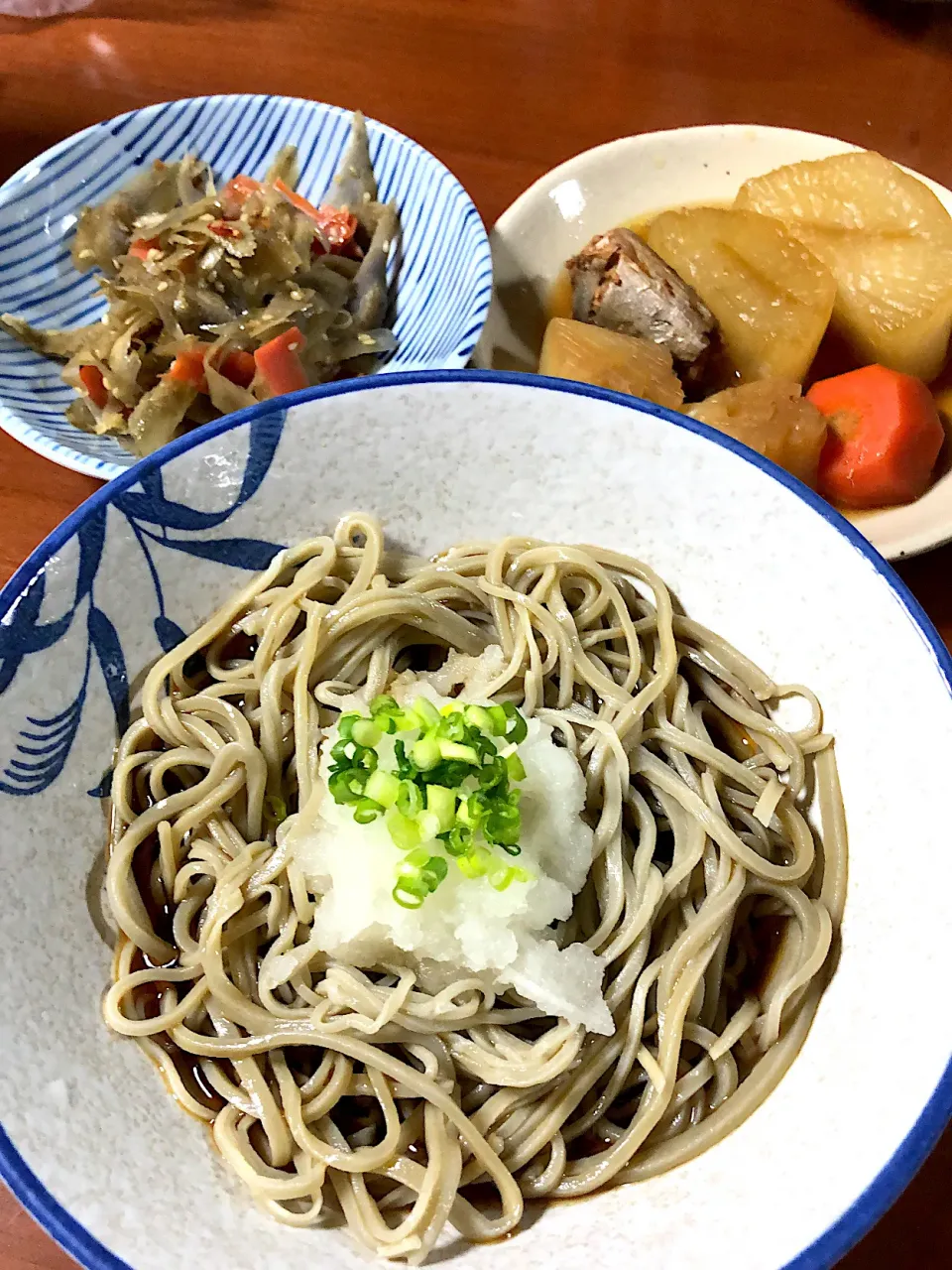 北海道下川産きたみつき自家製手打ちおろし大根蕎麦＆大根と鯖のお煮しめ＆金平牛蒡|Miekoさん