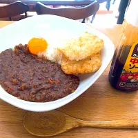 Snapdishの料理写真:キーマカレー ソースが隠し味|まゆさん