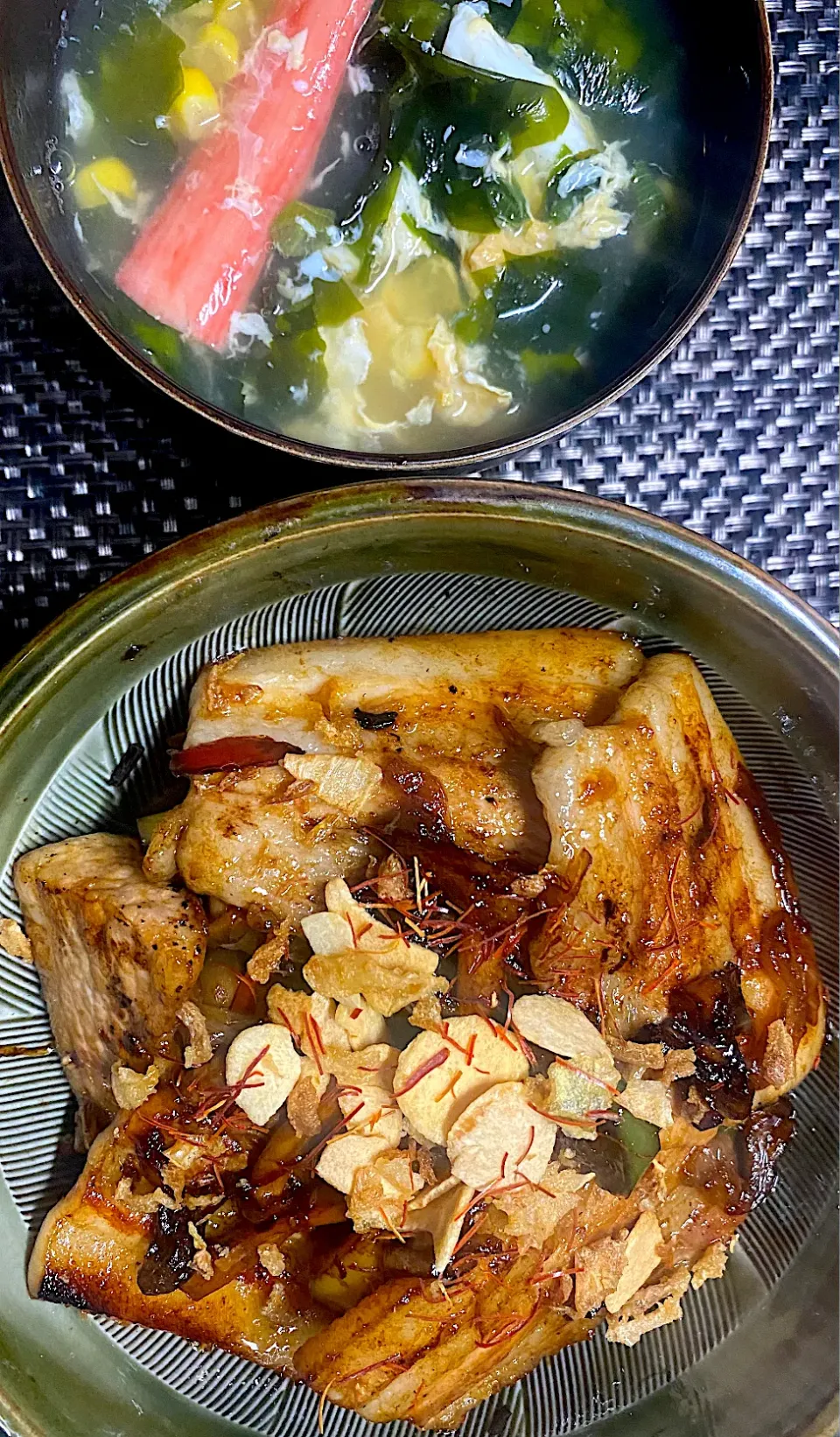 牛焼き肉丼|すくらんぶるえっぐさん