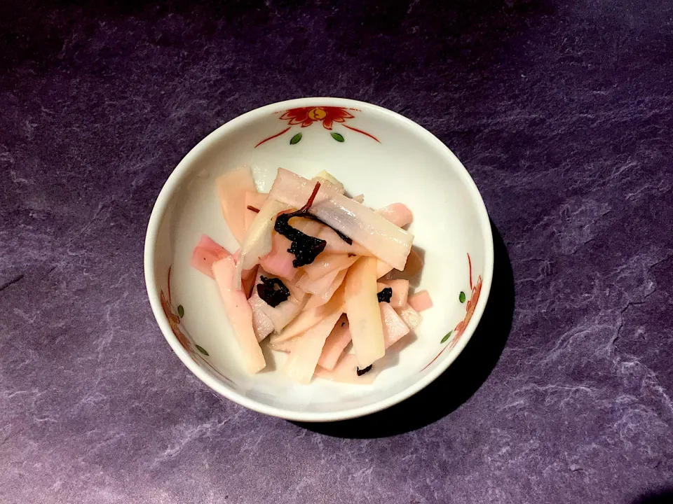 Snapdishの料理写真:ウドの赤紫蘇甘酢和え|ポッキーさん