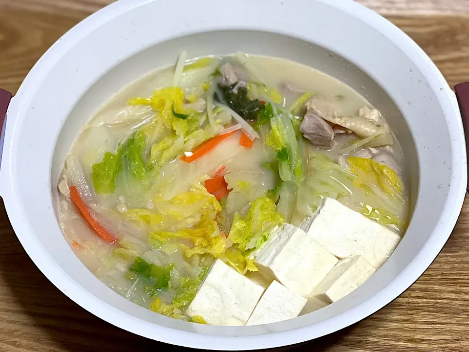 ☆日清 篝 鶏白湯鍋つゆで簡単鍋|まぁたんさん