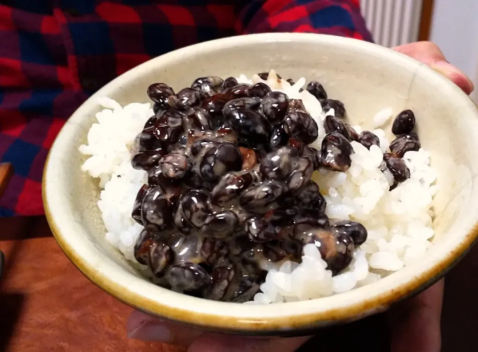 初めて食べた黒豆納豆ご飯|Aya☺︎さん