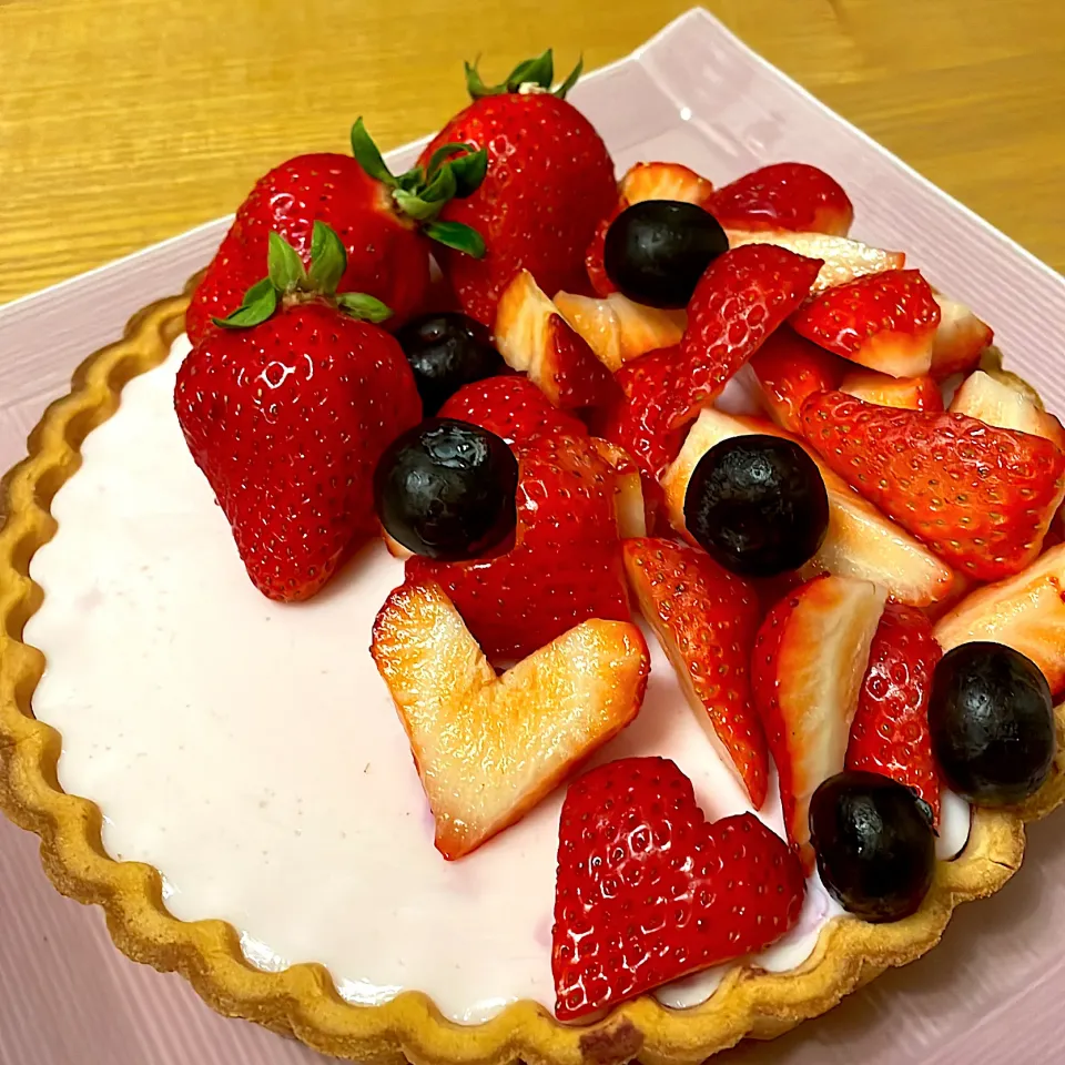 大きないちごと大きなブルーベリーのタルト🫐🍓|mokoさん