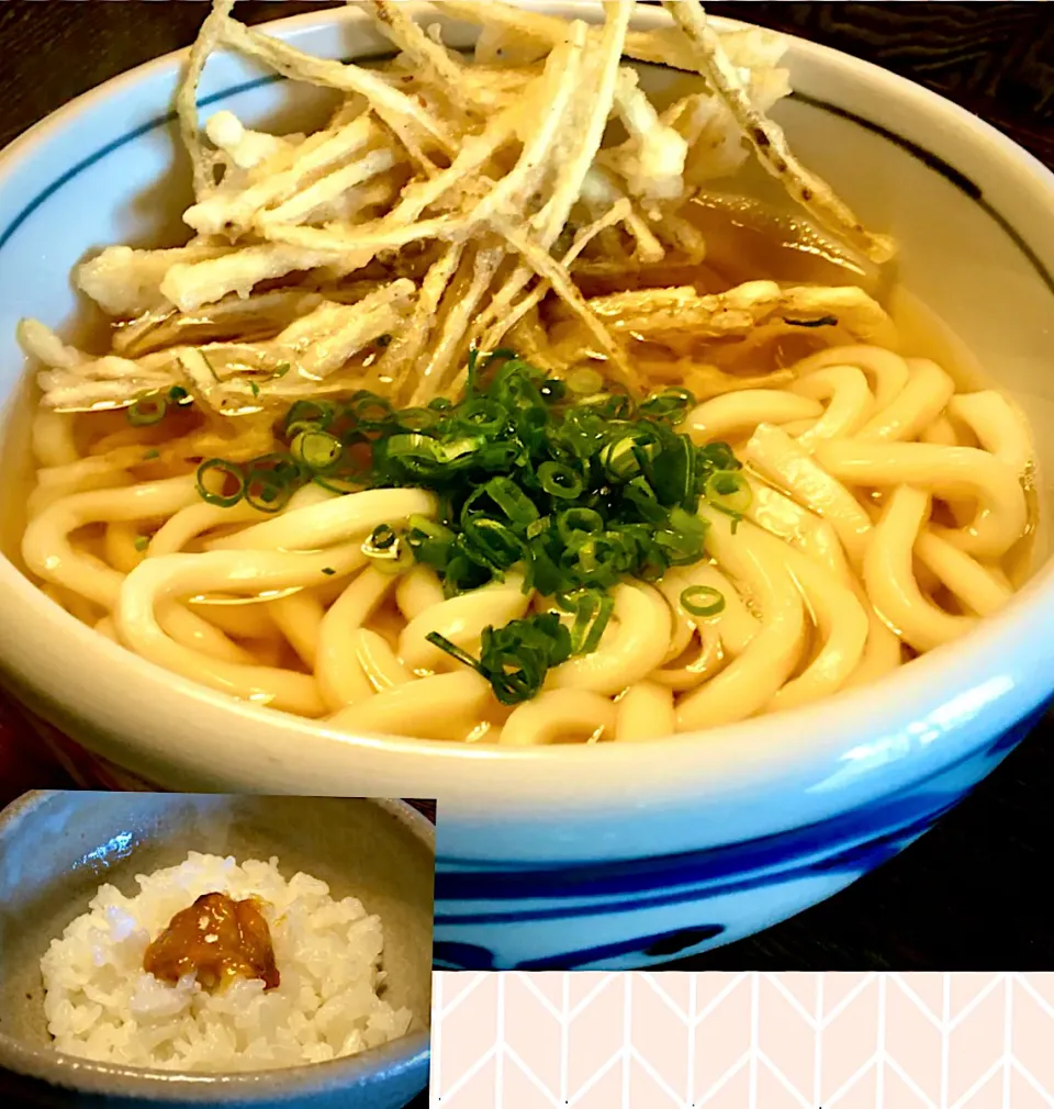 Snapdishの料理写真:ごぼうかき揚げうどん・粒うに一口ごはん|mottomoさん