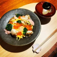 Snapdishの料理写真:ちらし寿司とお吸い物🎎|yo-iさん