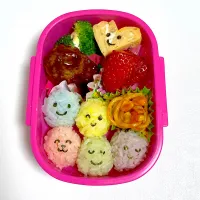 Snapdishの料理写真:カラフルこにぎり弁当|かなでさん