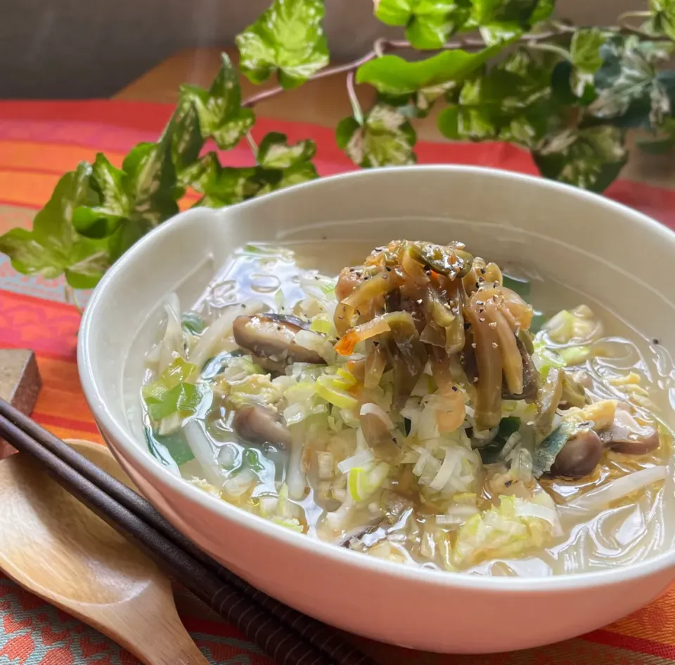 🍜冷蔵庫のお片付け的　食べるスープは　春雨チュルン💦でザーサイがポイント🥢|Hollyさん