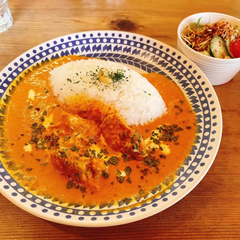 種と根　バターチキンカレー🍛|コージ💫さん