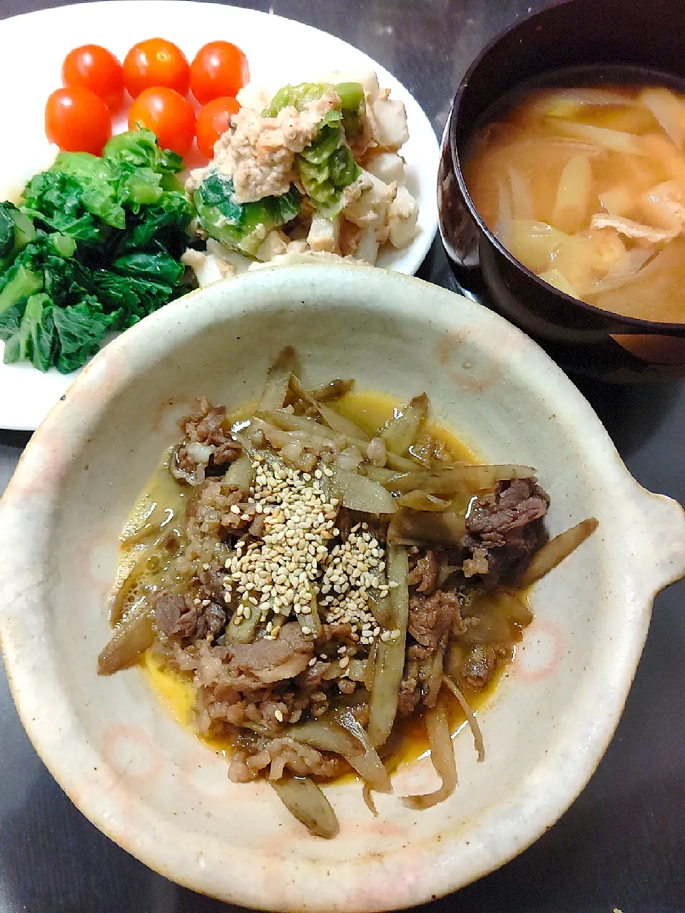 牛しぐれ煮
芽キャベツ長芋マヨポンおかか胡麻和え|まゆみさん