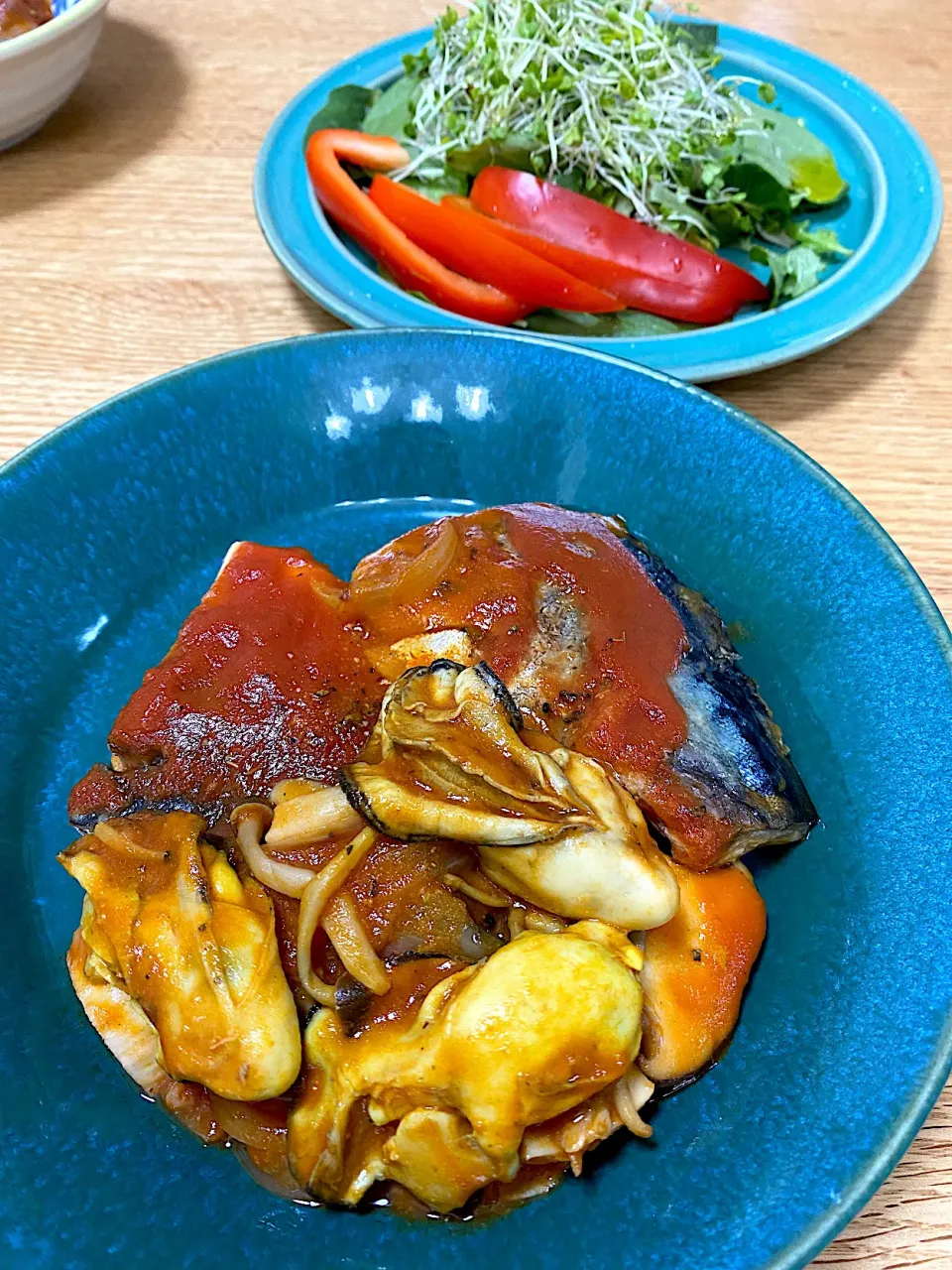 鯖と牡蠣のトマト煮込み|あさみさん