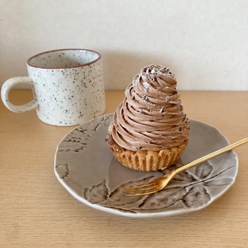 いちごとチョコレートのモンブラン🍓☕️|ちゃみこさん