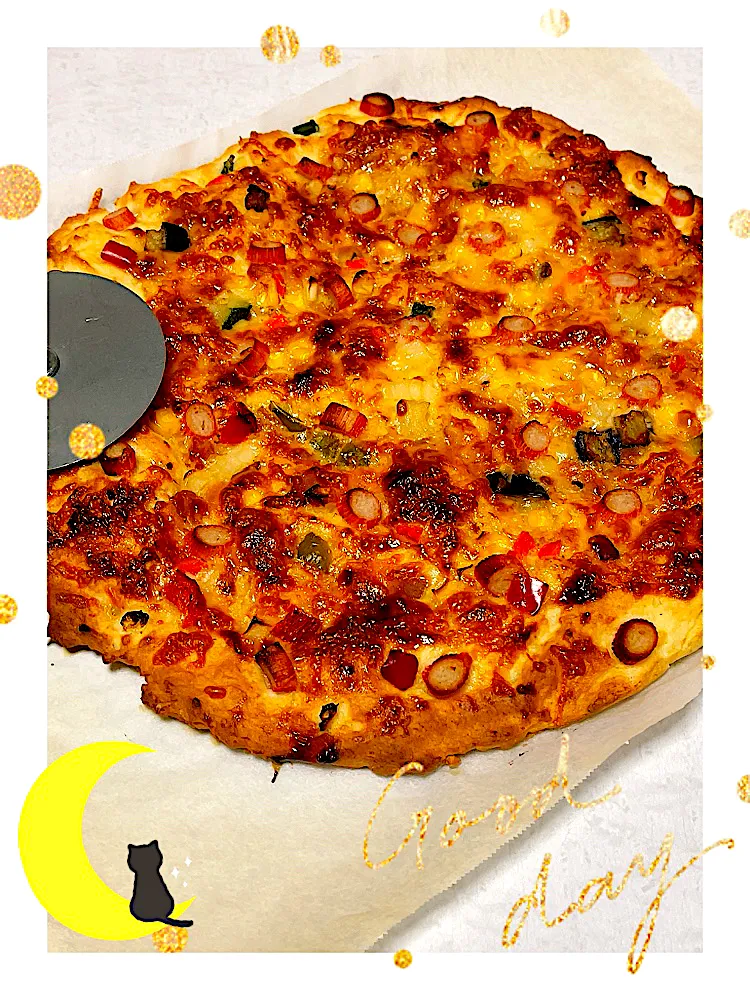 Snapdishの料理写真:豆腐生地のピザ🍕|もっさんさん