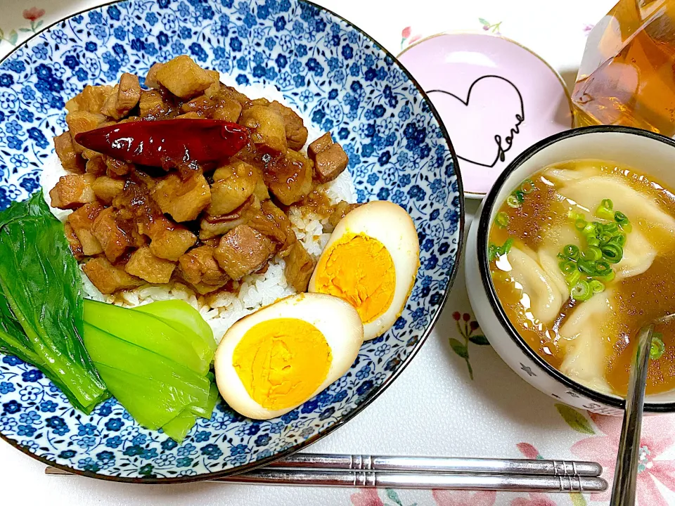 Snapdishの料理写真:魯肉飯|めぐみんさん