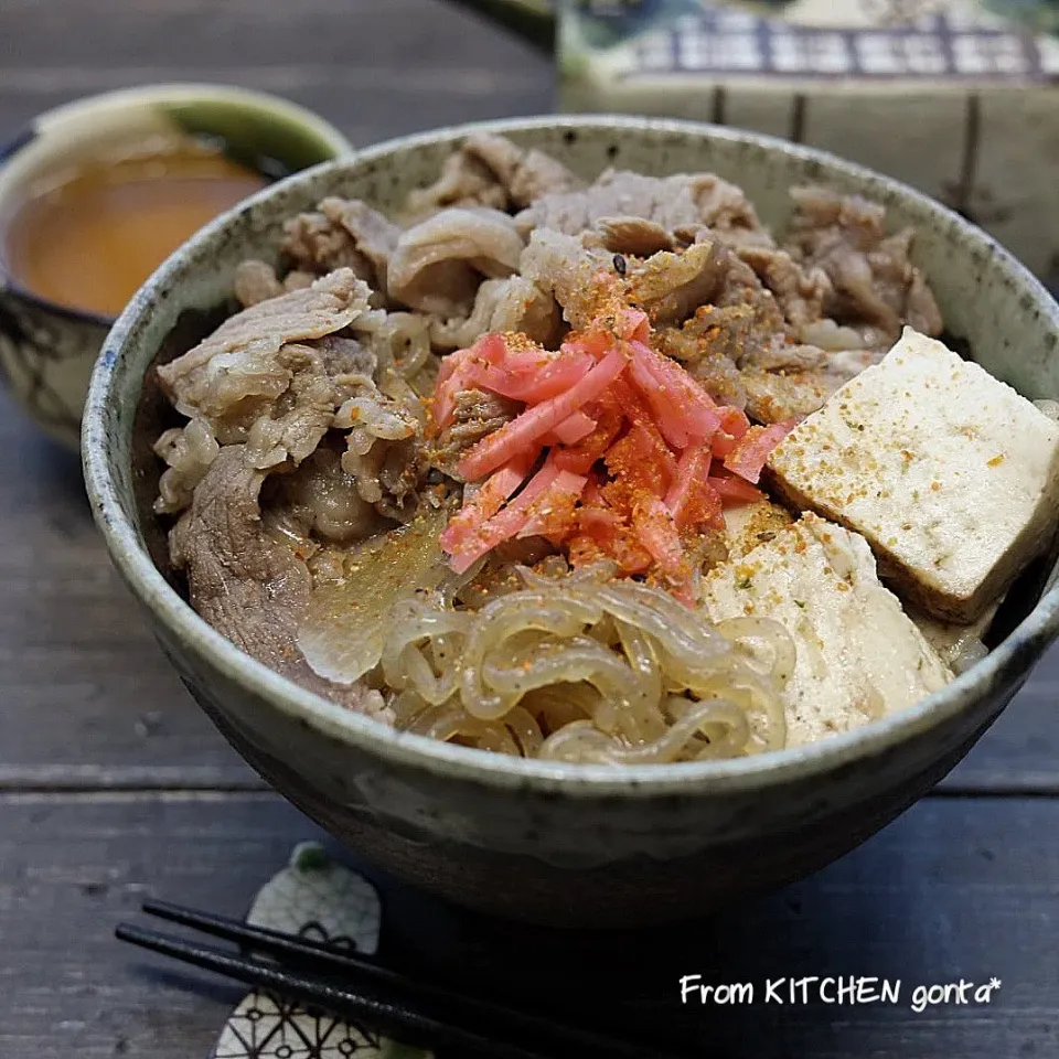 ズボラ飯✨牛すき煮丼🐄|gonta*さん