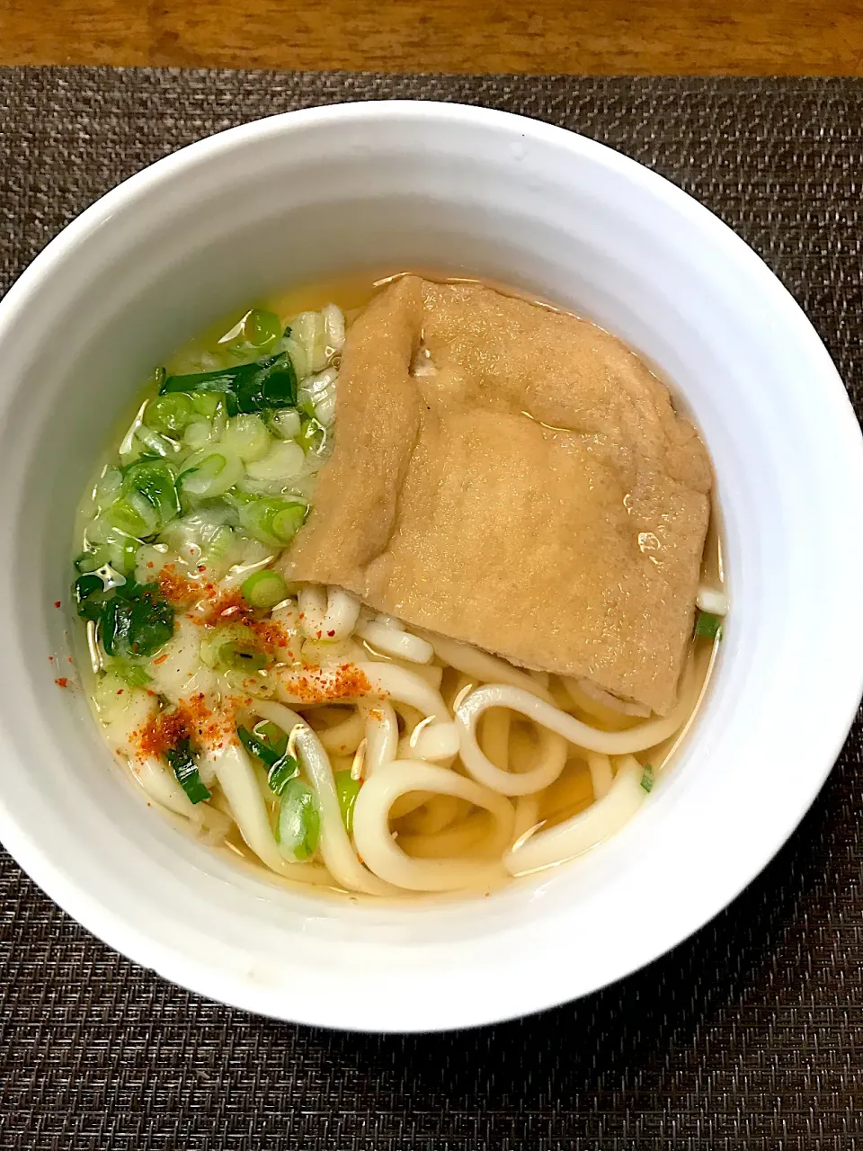 手作り醤油で作ったシンプルなきつねうどん|シャミさん