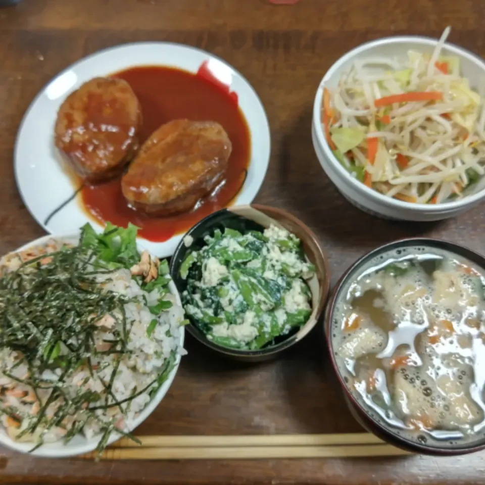 焼き鮭の混ぜご飯で夕飯|アクちゃんさん