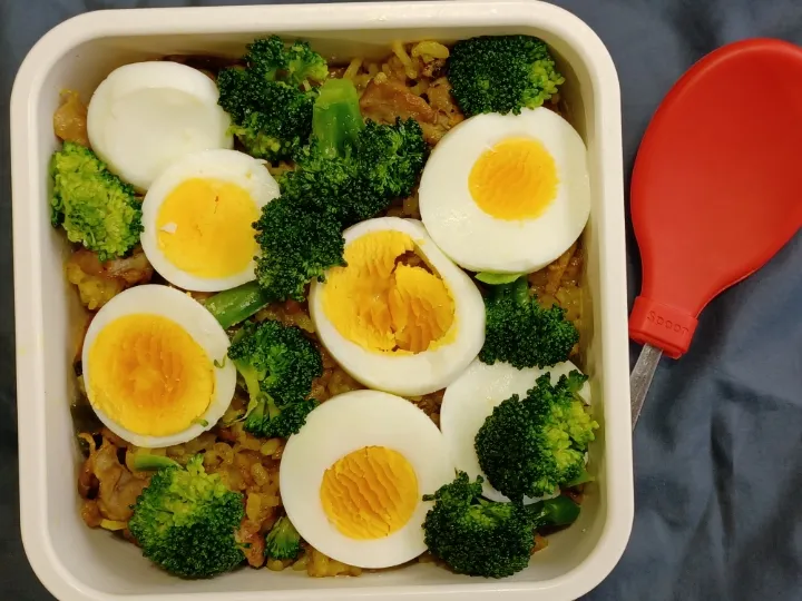 カレー炒飯弁当|ぱいんてーるさん