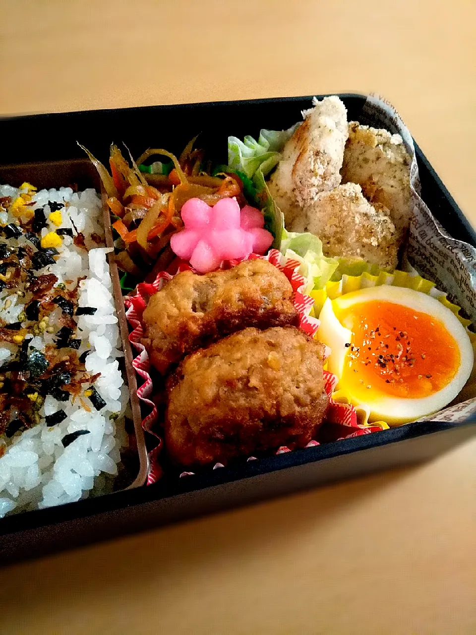 Snapdishの料理写真:2020.03.07 喧嘩した日はやる気が出ない夫弁当|あやの。さん