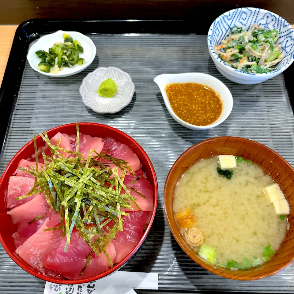 マグロ丼定食|T. Wonderさん