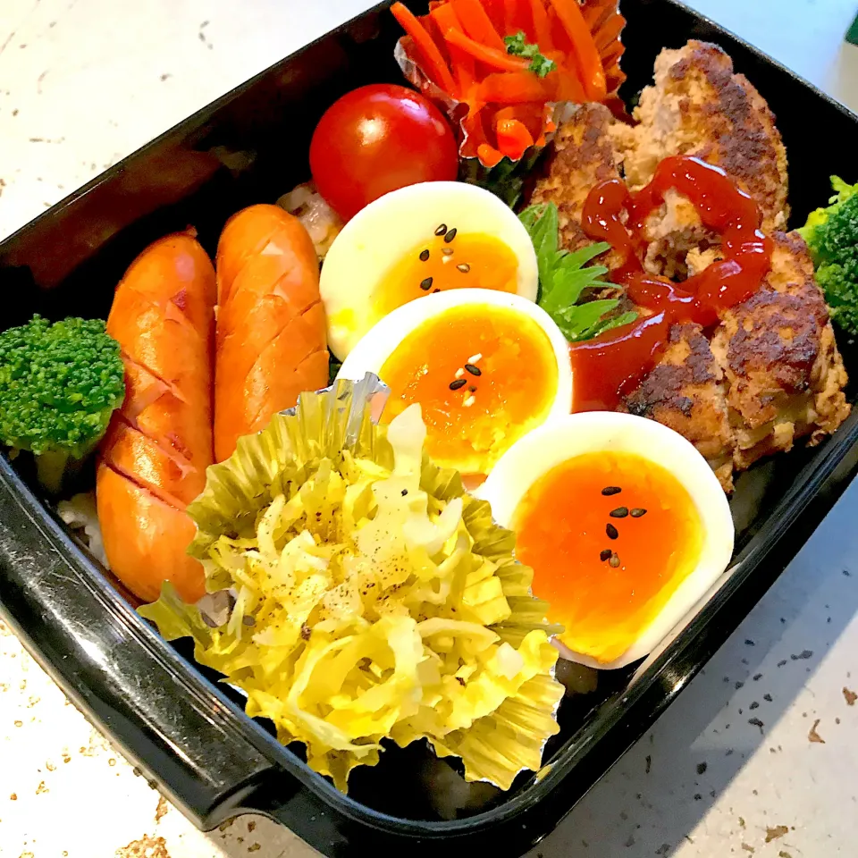 Snapdishの料理写真:遠足のお弁当|almostblackさん