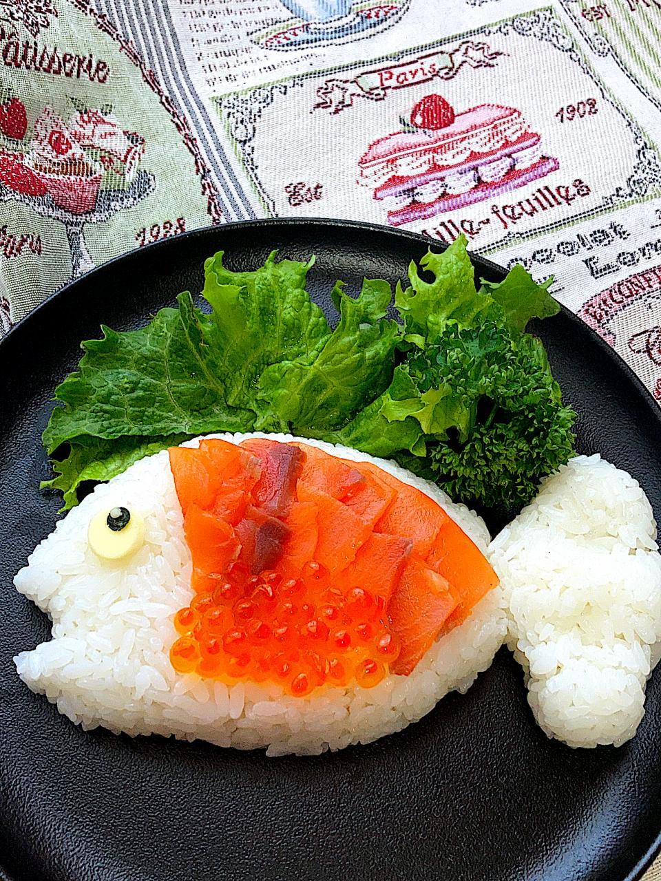 鮭の産卵寿司🍣OCEAN RUBYとサーモンのせ寿司
