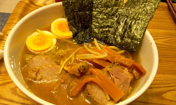 '22．3/8
今夜は作りおきでマルタイラーメン😋|たえさん