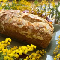 Snapdishの料理写真:🏵🍌バナナパウンドケーキ🍌🏵|るかるんさん