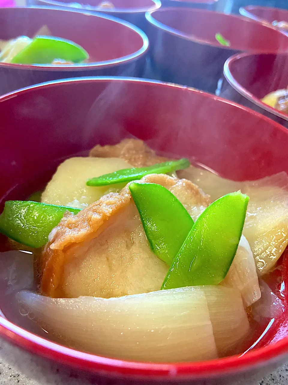 油麩とじゃがいも玉ねぎの煮物✨|てんてんさん