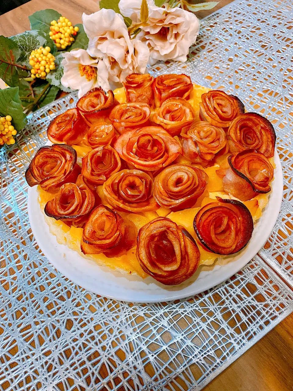 Snapdishの料理写真:🌹ローズアップルパイ🌹|クランちゃんさん