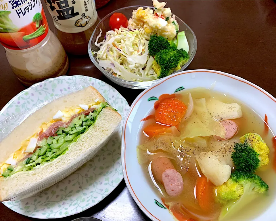 朝ごはん🥣|がおりんさん