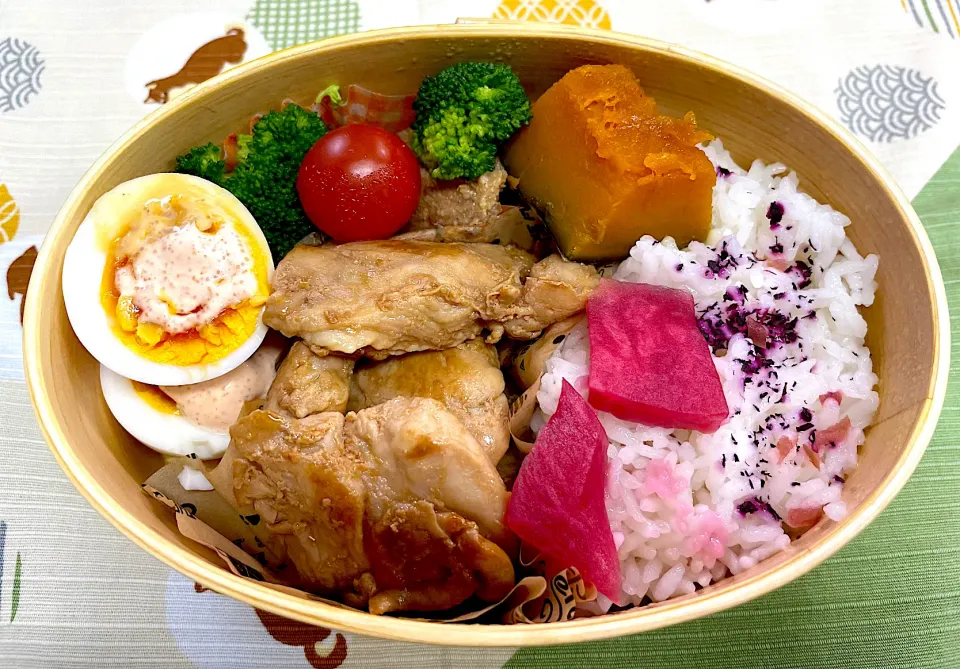 鶏肉、カボチャと半熟卵の明太マヨ🍱|なお🅿️さん