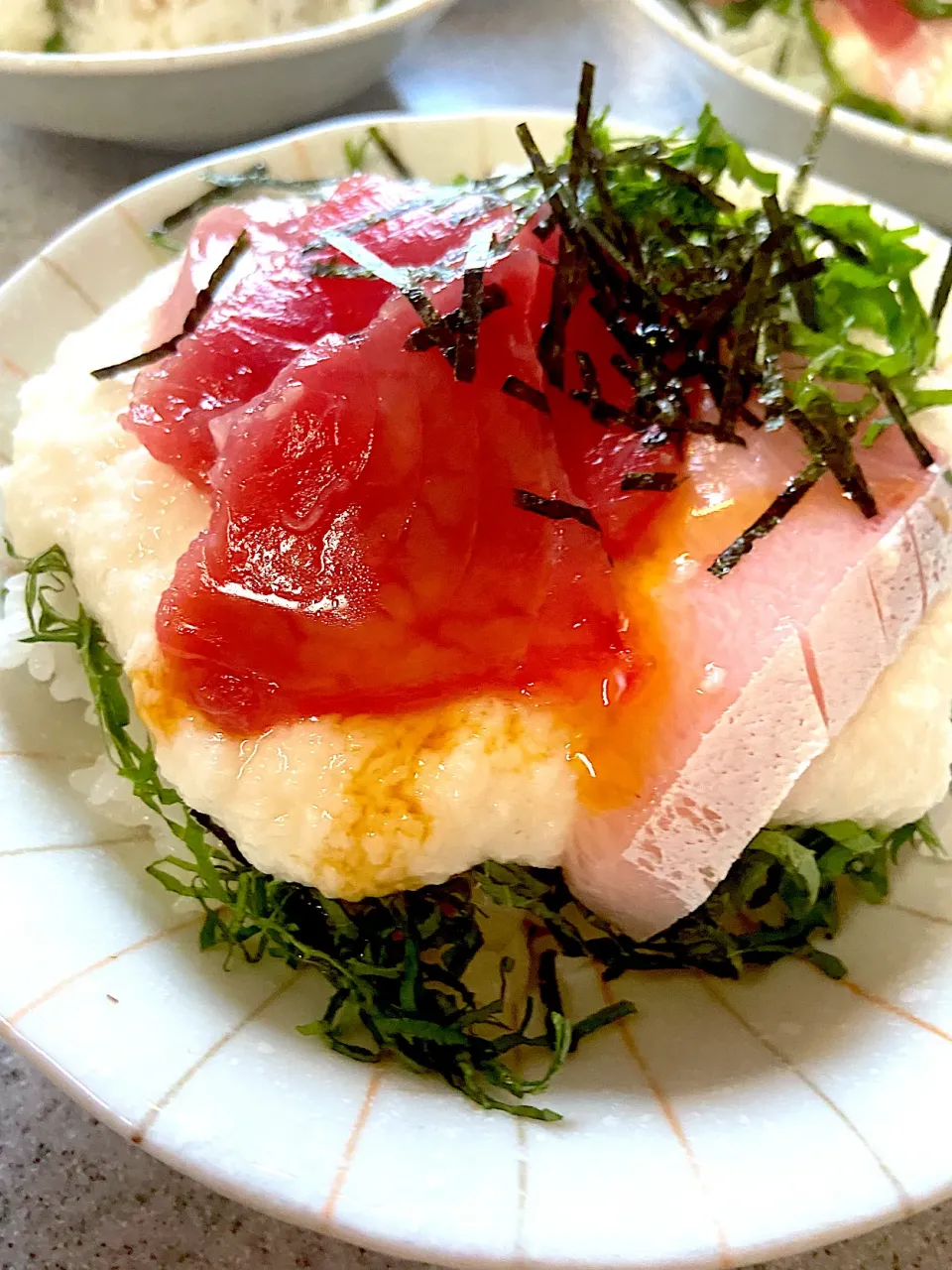 マグロと鰤の山かけ丼✨|てんてんさん