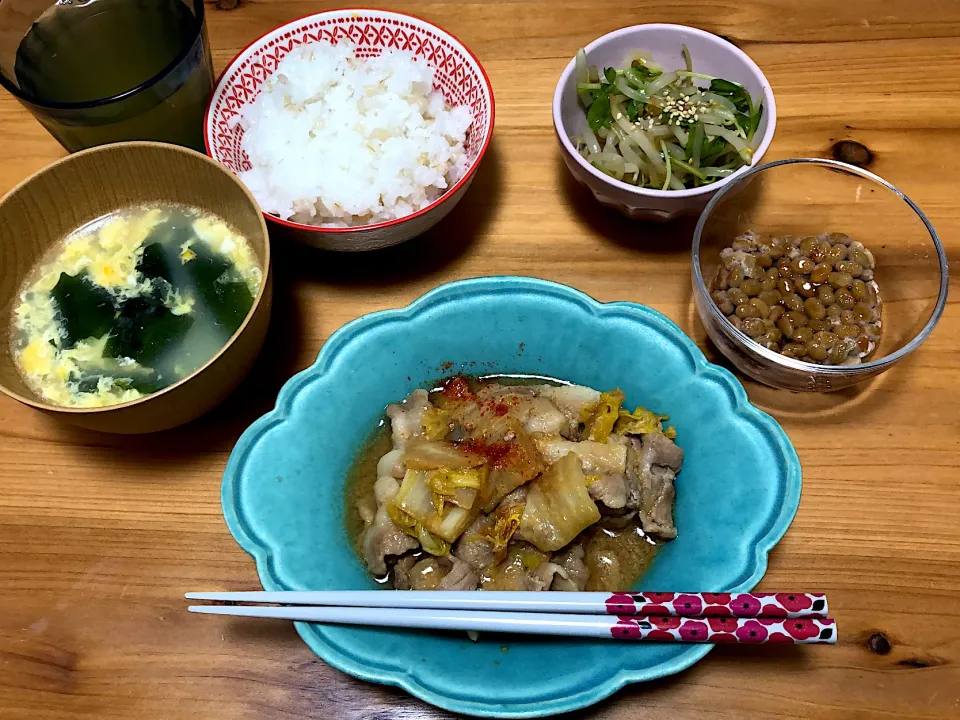 Snapdishの料理写真:白菜と豚バラの味噌煮込み|saknさん