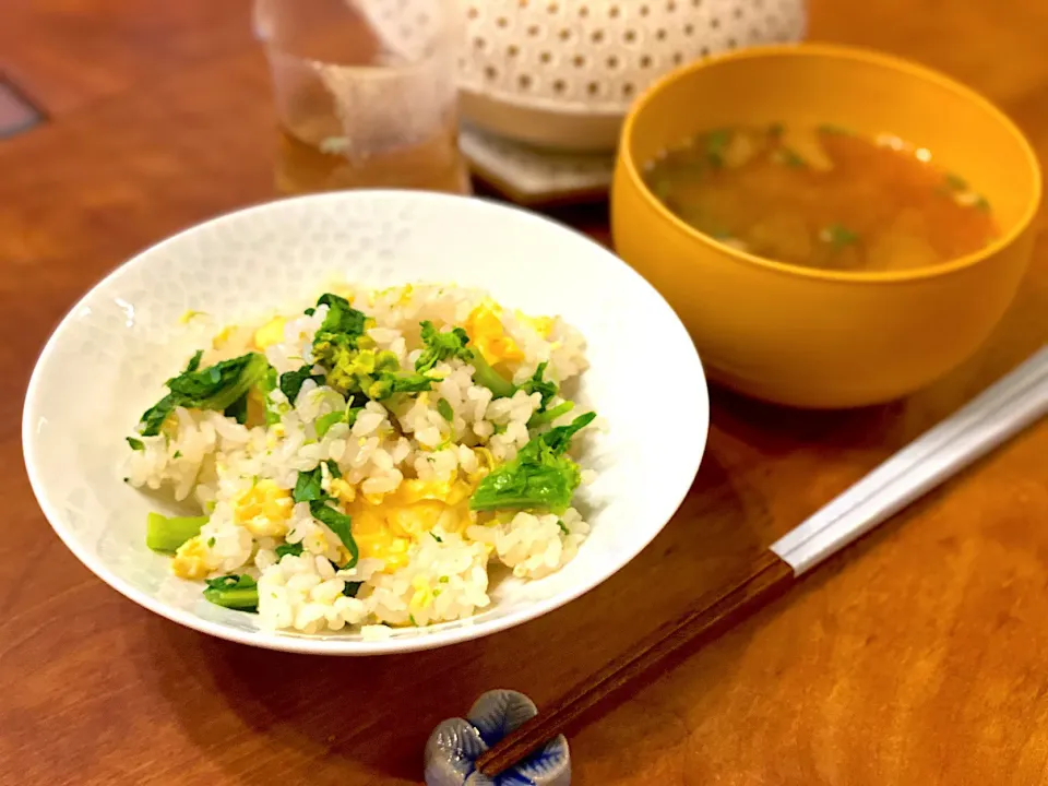 菜の花ごはんで昼ご飯🍚|まめすけ。さん