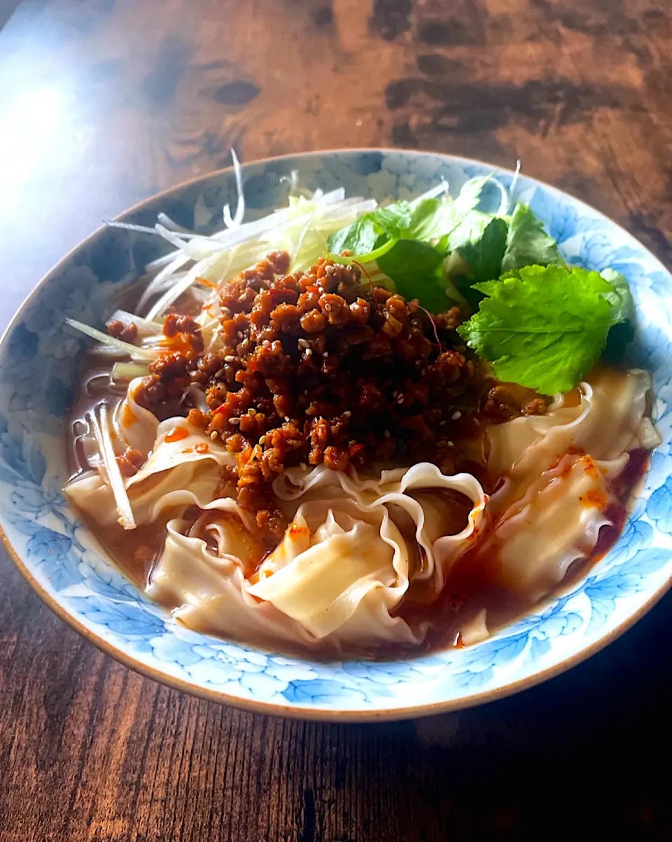 大豆のお肉で刀削麺|とんちんさん