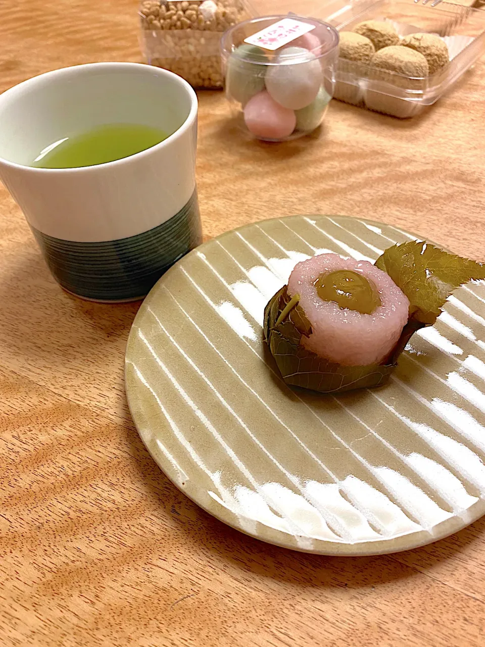 Snapdishの料理写真:梅のしずくとお茶|Sakikoさん