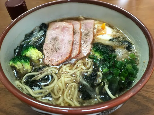 マルちゃん正麺🍜、醤油味❗️(°▽°)✨|サソリさん