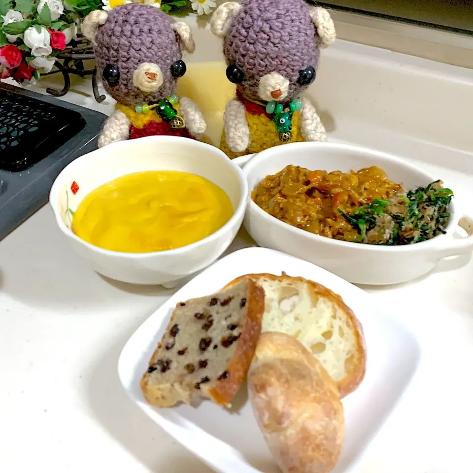 Snapdishの料理写真:お昼ごぱん（╹◡╹）|chagashiさん