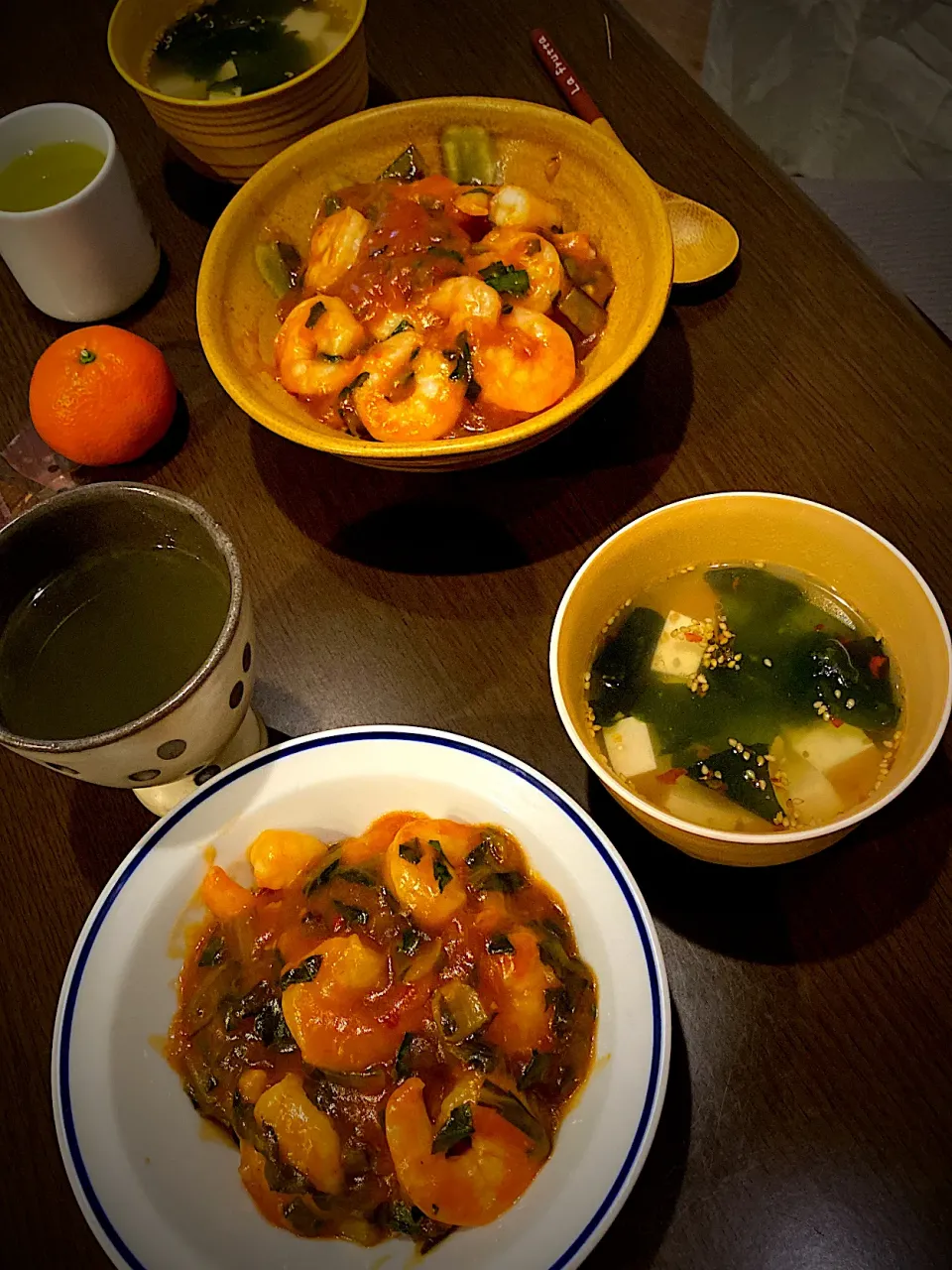 海老チリ飯　わかめと豆腐の胡麻スープ　煎茶|ch＊K*∀o(^^*)♪さん