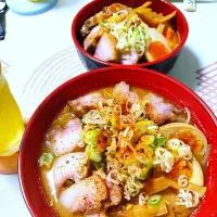 Snapdishの料理写真:自家製煮豚の味噌ラーメン|YUKAさん