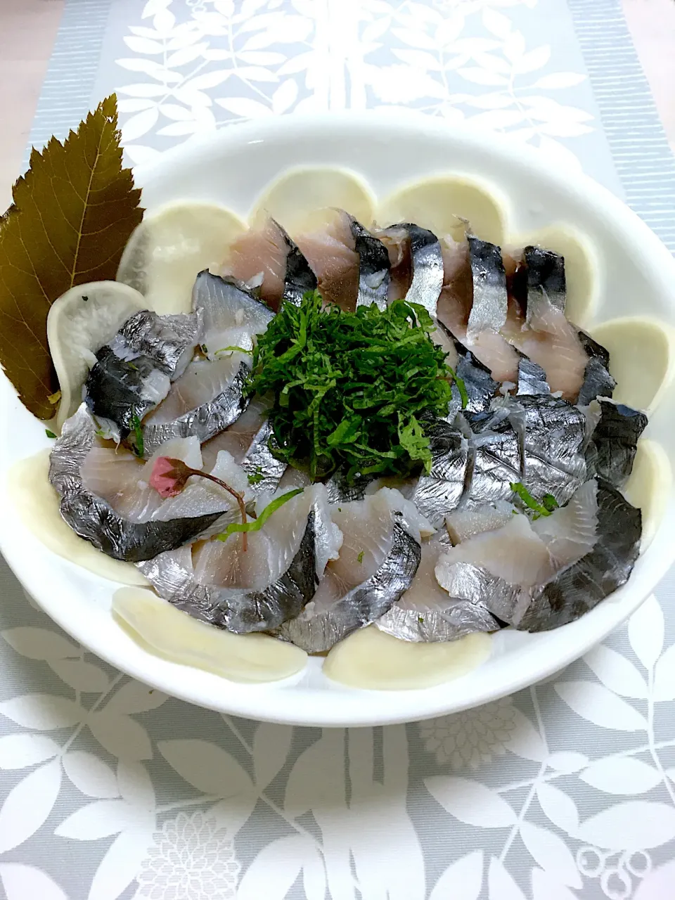 鰆と〆鯖丼|ももさん