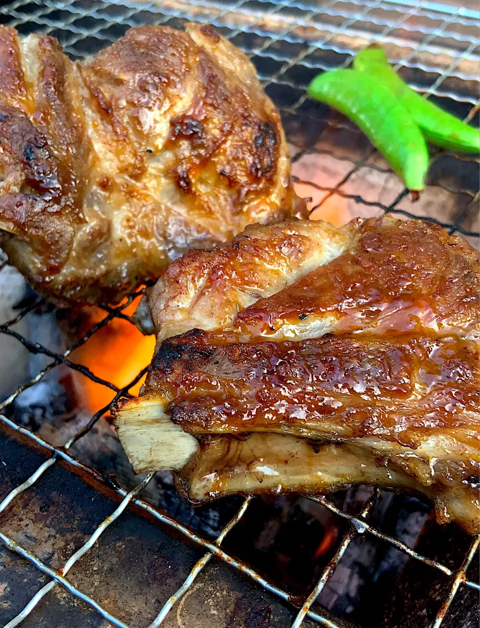 Snapdishの料理写真:七輪でバーベキューBBQ🍖スペアリブ|9421beruさん