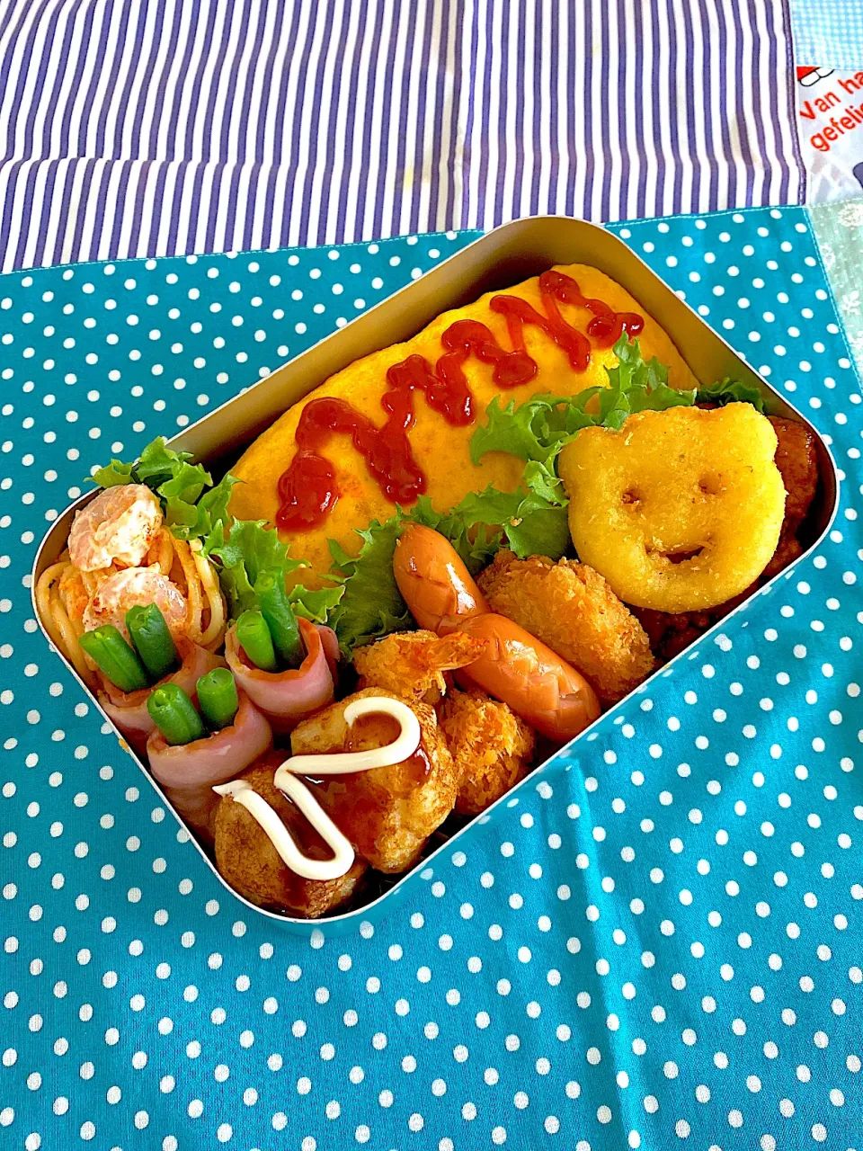 オムライス弁当💕|いちごさん