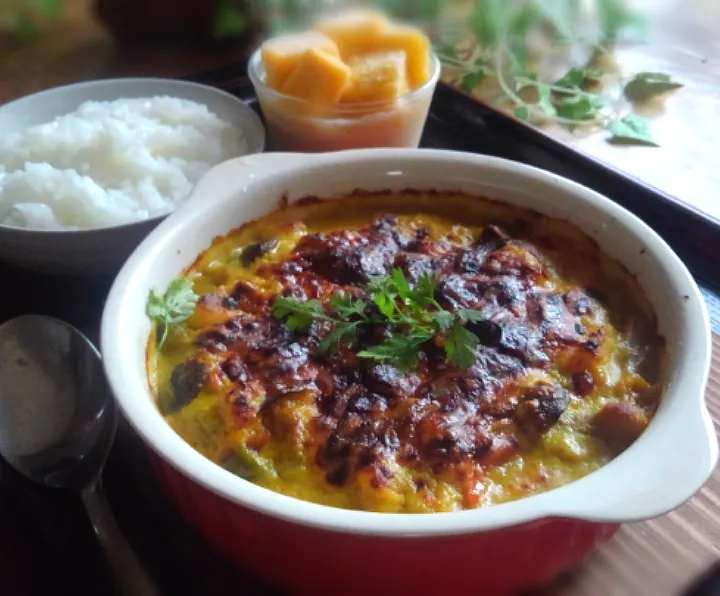 高野豆腐でシーフードカレーグラタン|くまちゃんさん